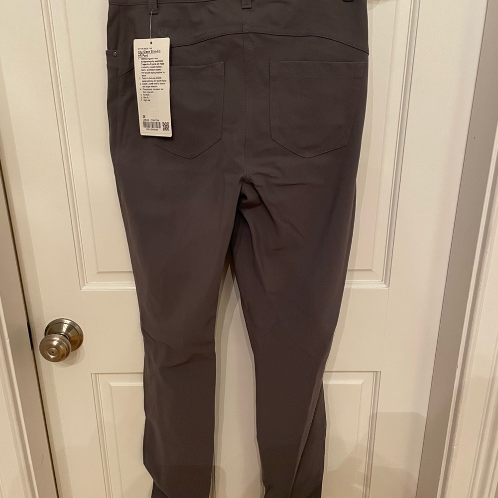 Lululemon women’s Pants - New with Tags